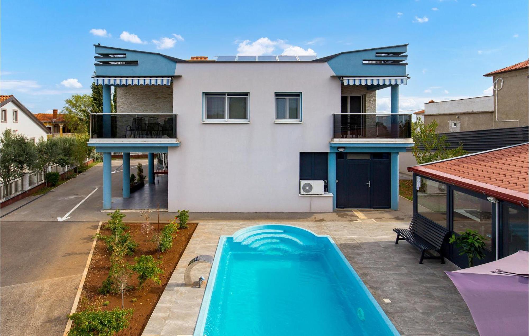 1 Bedroom Beautiful Apartment In Vrh Vrh  Luaran gambar